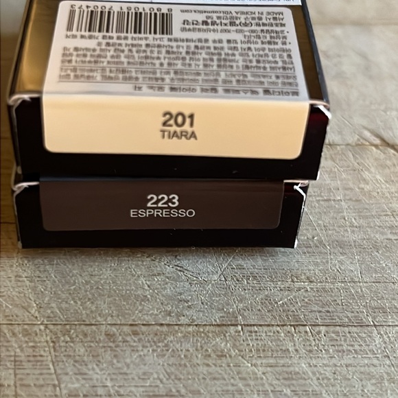 VDL Eyeshadows in Tiara and Espresso - Picture 3 of 3